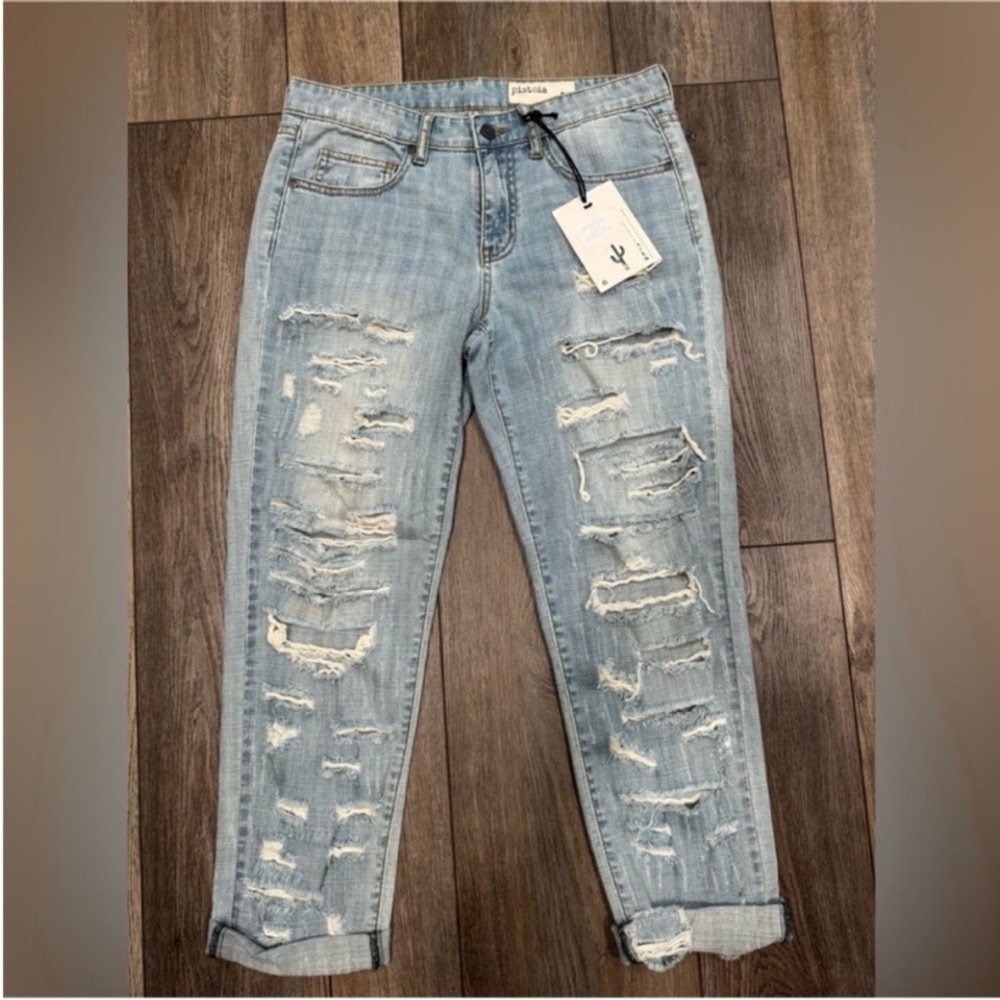 NWT Pistola Women’s Light Blue Distressed Boyfriend Jeans Size 27